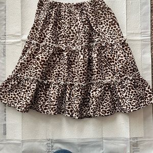 SHEIN cheetah print skirt size small, barely worn